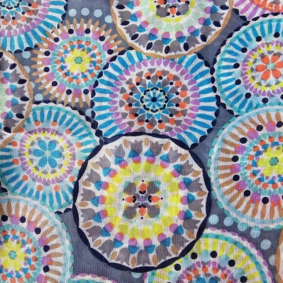 Vera Bradley Soft Fringe Scarf in Sunny Medallion - Picture 6 of 9